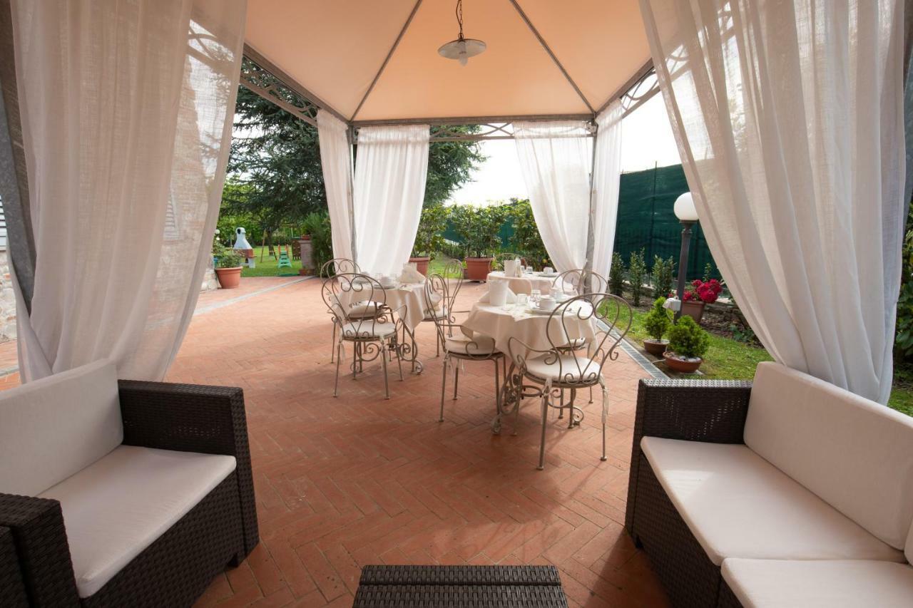 Agriturismo Casolare Lucchese Lucca Eksteriør bilde